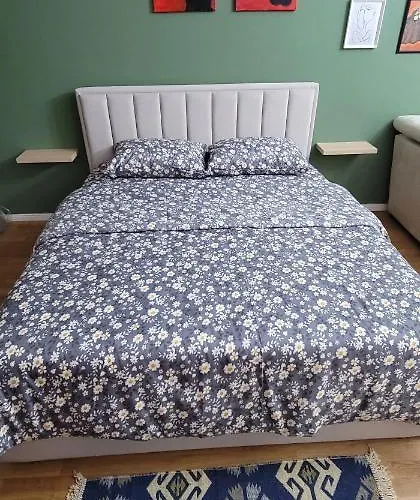 Teba Garden's Τίρανα