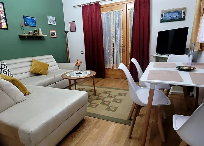 Teba Garden's Πανσιόν